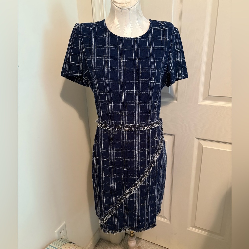 St. John NavyWhite Dress Nordstrom runway show item size 6 1x worn $1295